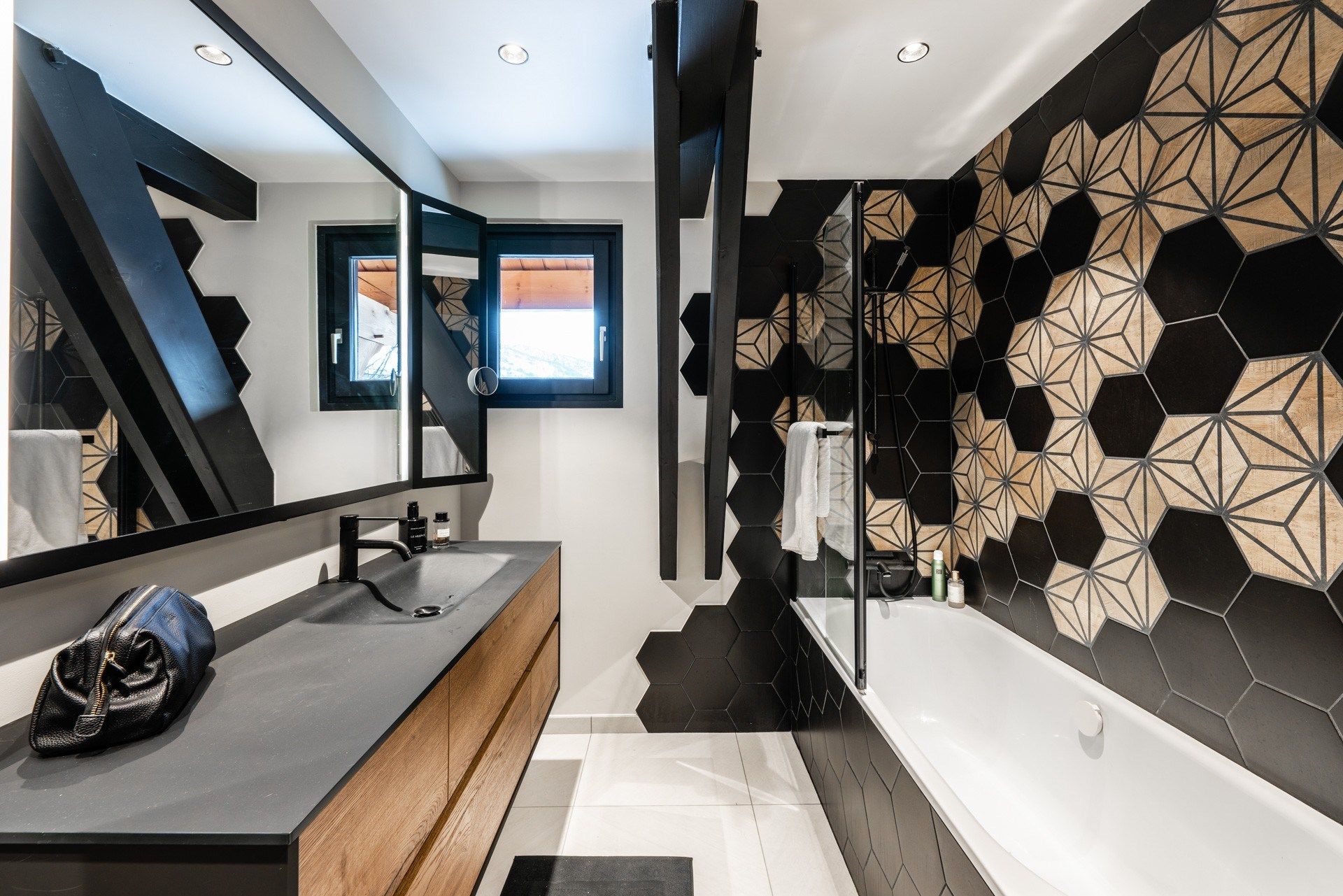 chalet de luxe 8 Pièces en vente sur LA SALLE LES ALPES (05240)