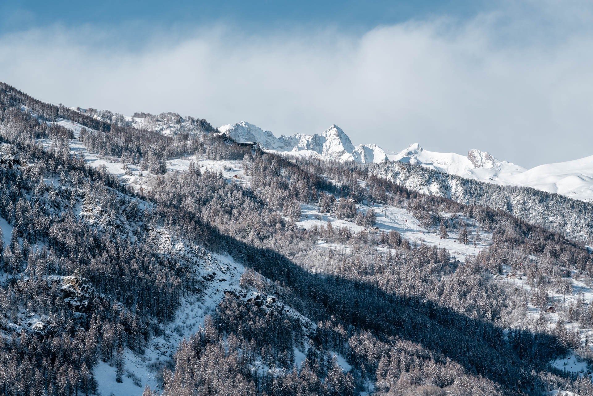 chalet de luxe 8 Pièces en vente sur LA SALLE LES ALPES (05240)