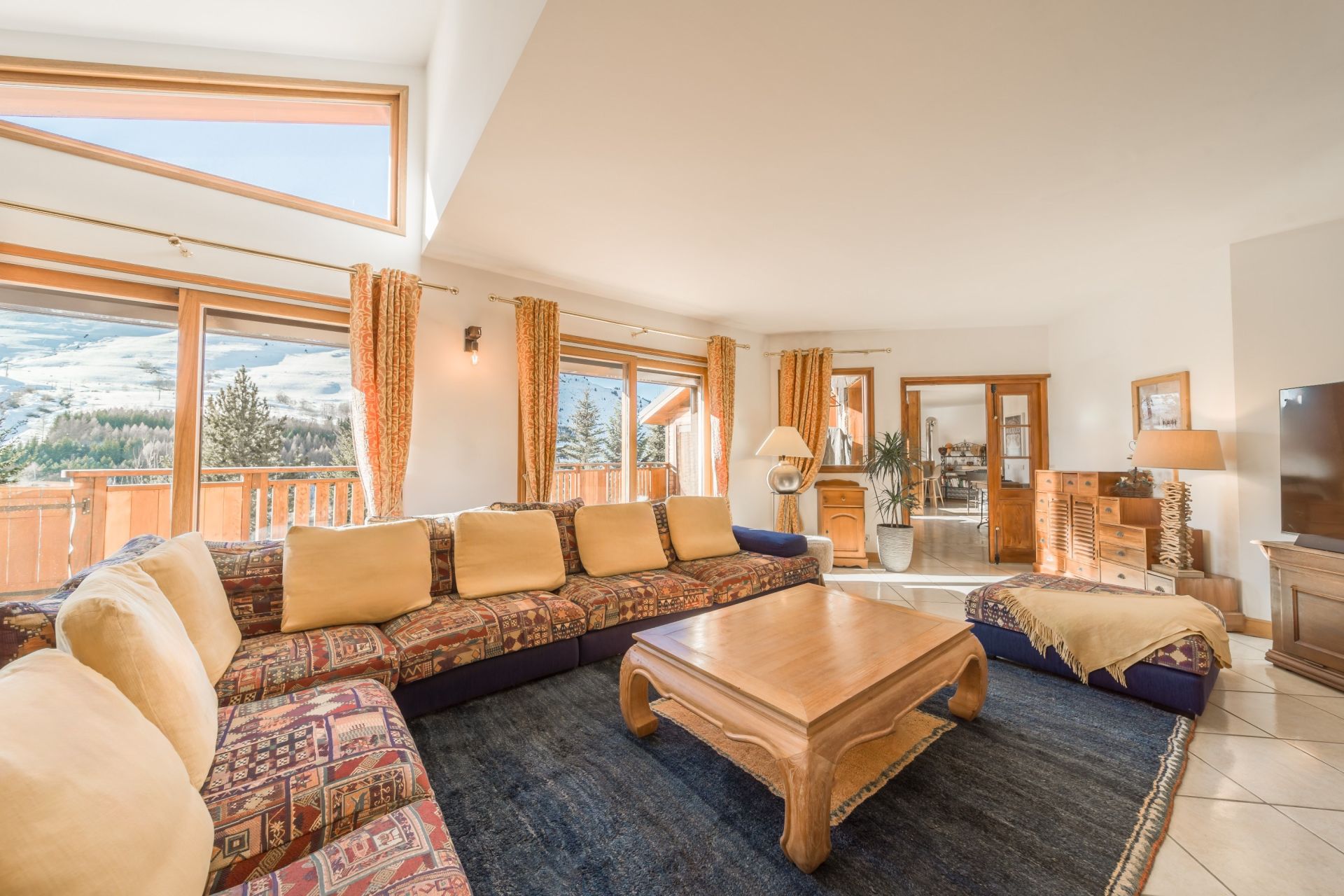 luxury chalet 8 Rooms for sale on LES DEUX ALPES (38860)