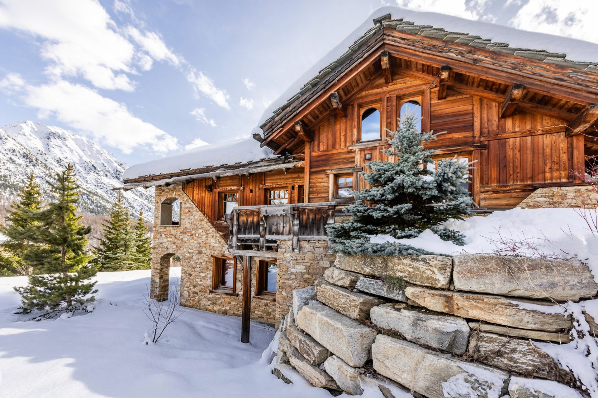 chalet de luxe 12 Pièces en vente sur MONTGENEVRE (05100)