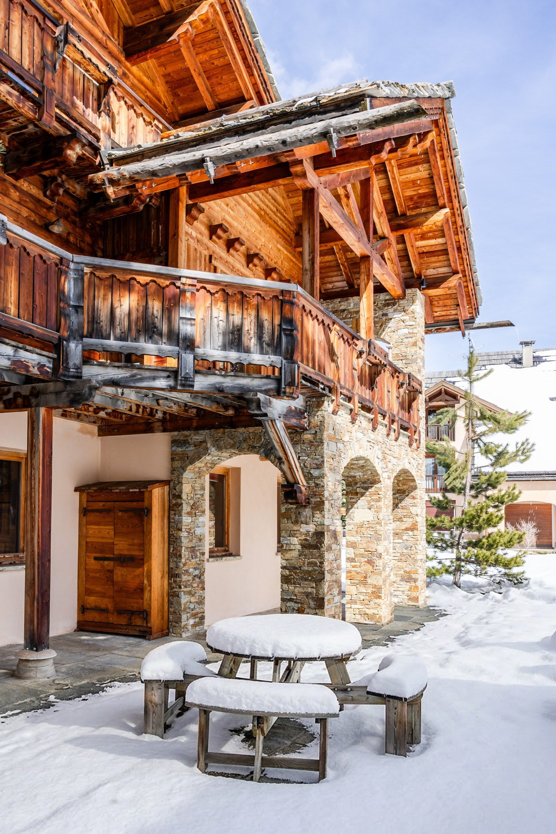chalet de luxe 12 Pièces en vente sur MONTGENEVRE (05100)