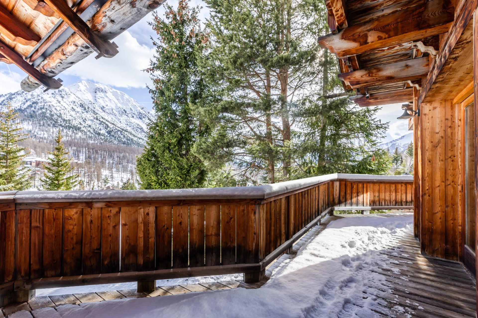 chalet de luxe 12 Pièces en vente sur MONTGENEVRE (05100)
