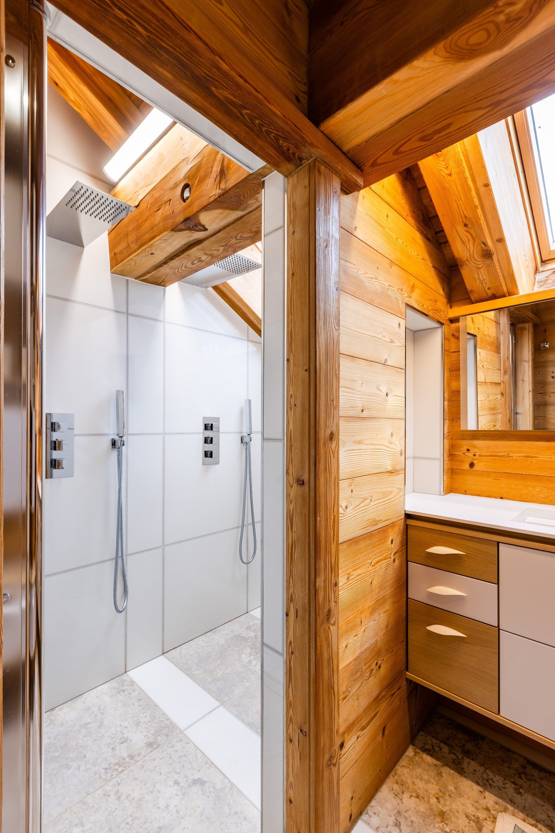 chalet de luxe 12 Pièces en vente sur MONTGENEVRE (05100)