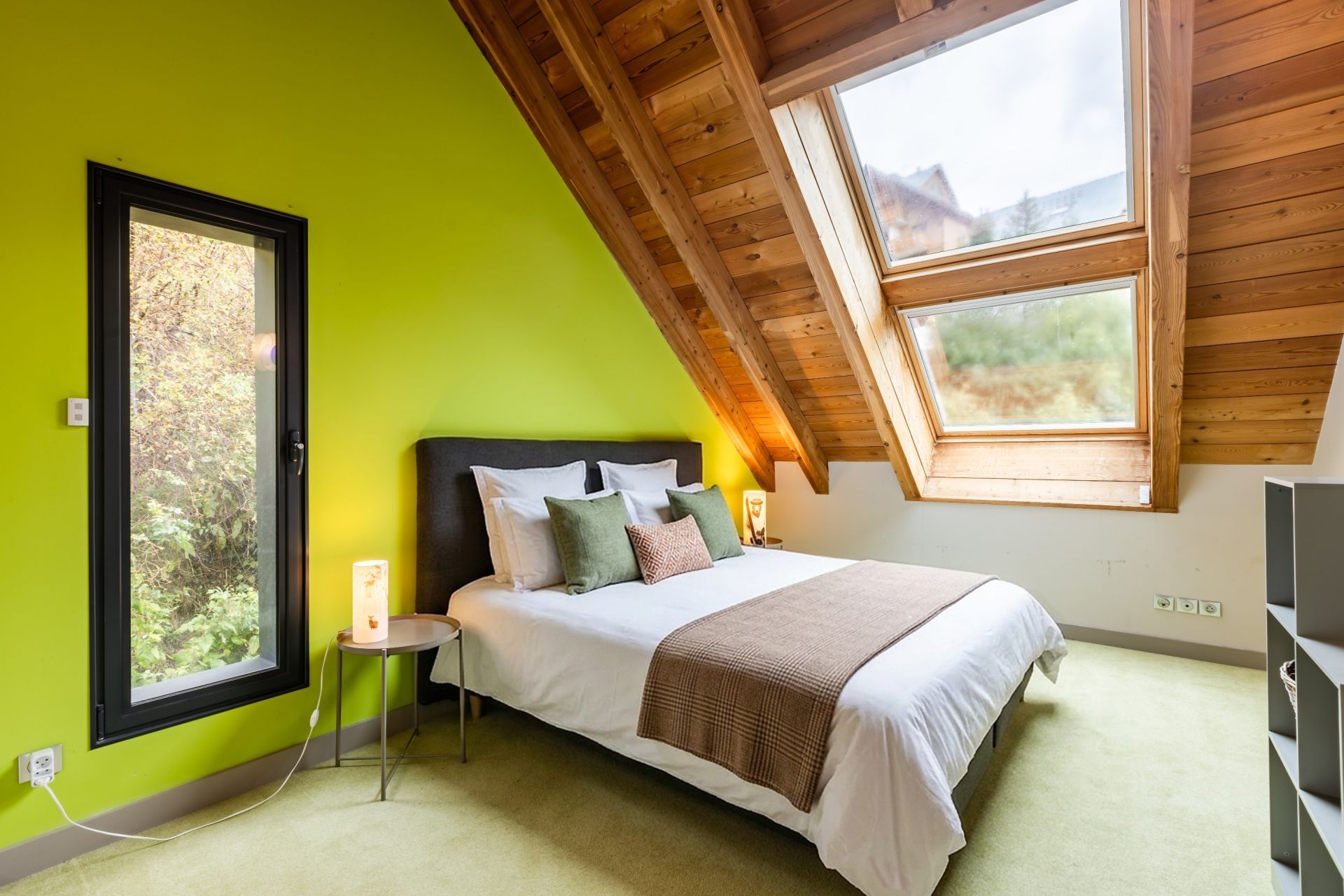 luxury chalet 7 Rooms for sale on LES DEUX ALPES (38860)