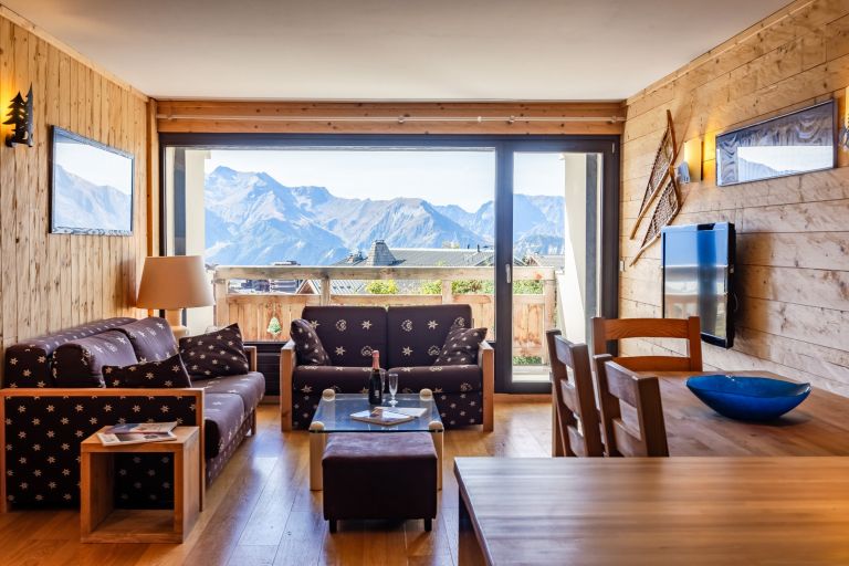 luxury apartment 2 Rooms for sale on L ALPE D HUEZ (38750)