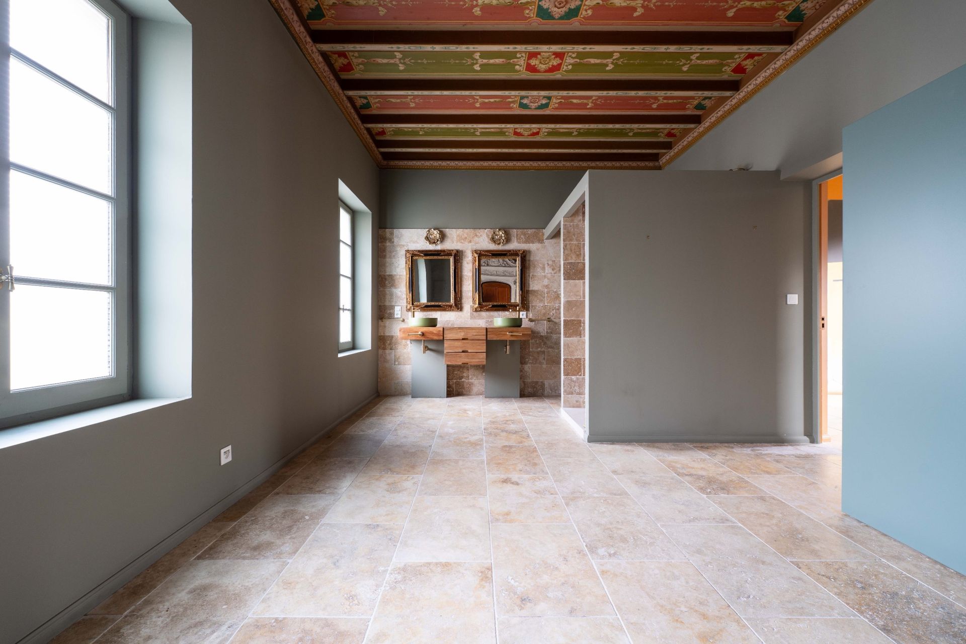 maison de luxe 7 Pièces en vente sur ST JEAN D ANGELY (17400)