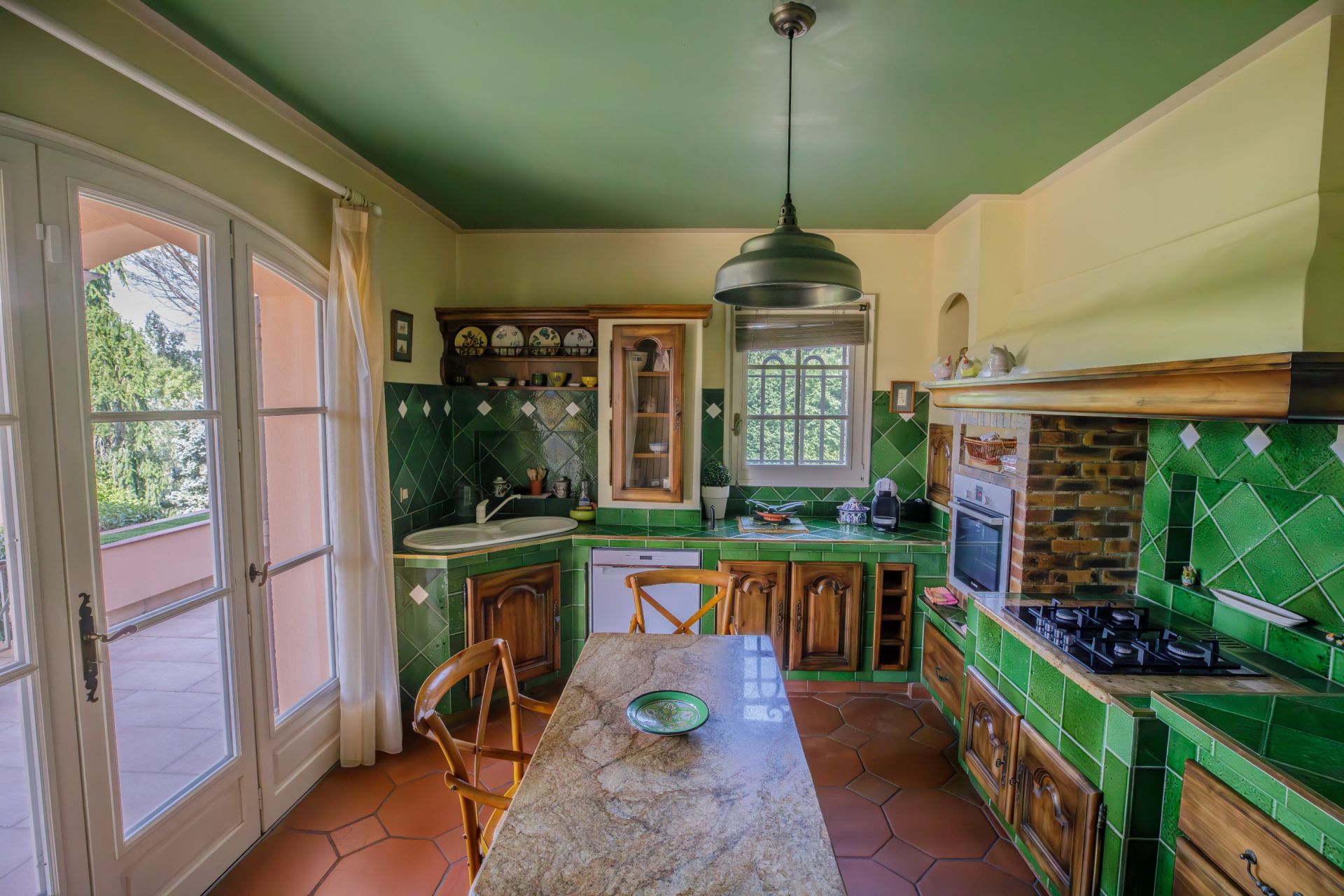 luxury house 7 Rooms for sale on AIX EN PROVENCE (13100)