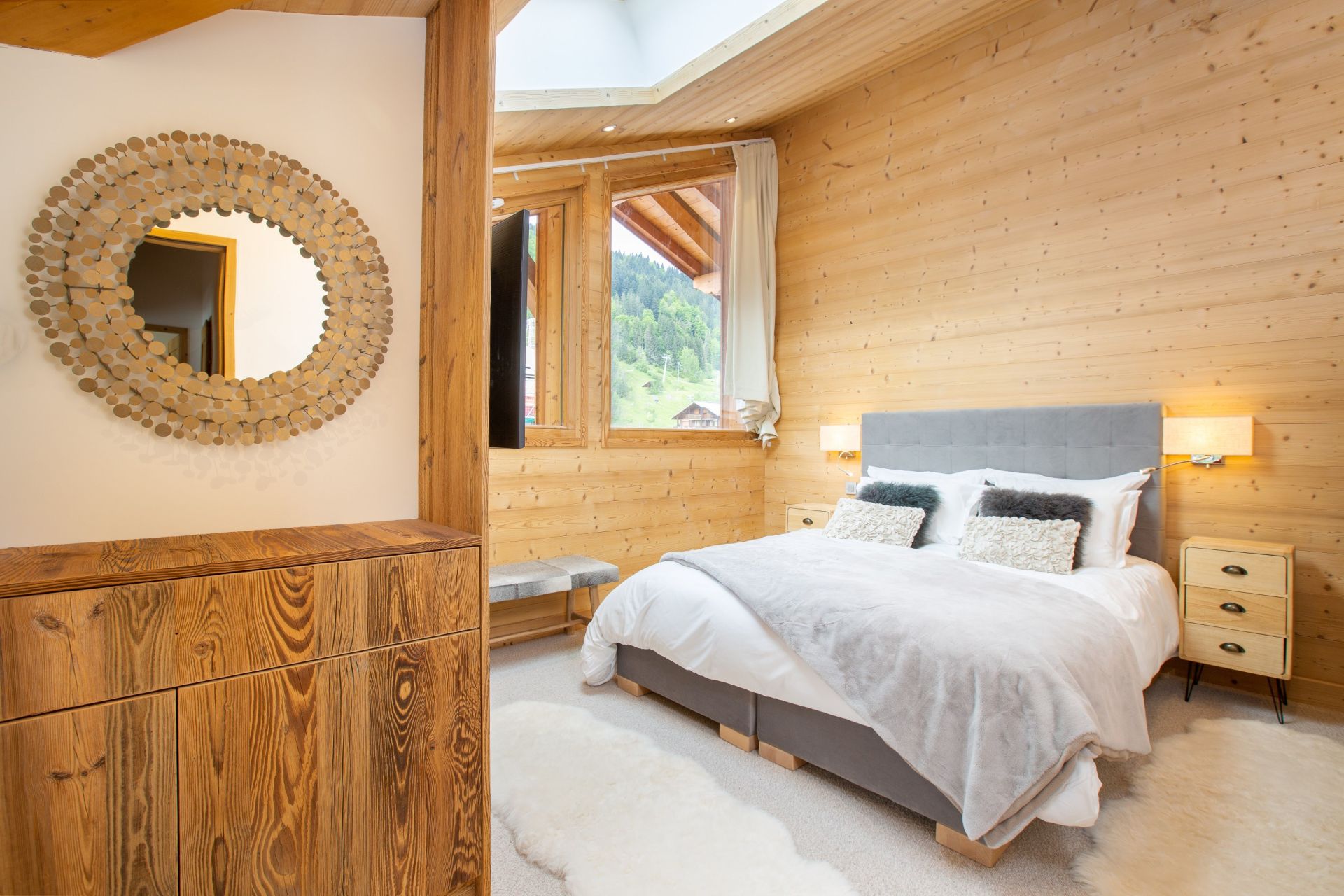 luxury apartment 4 Rooms for sale on MORZINE (74110)