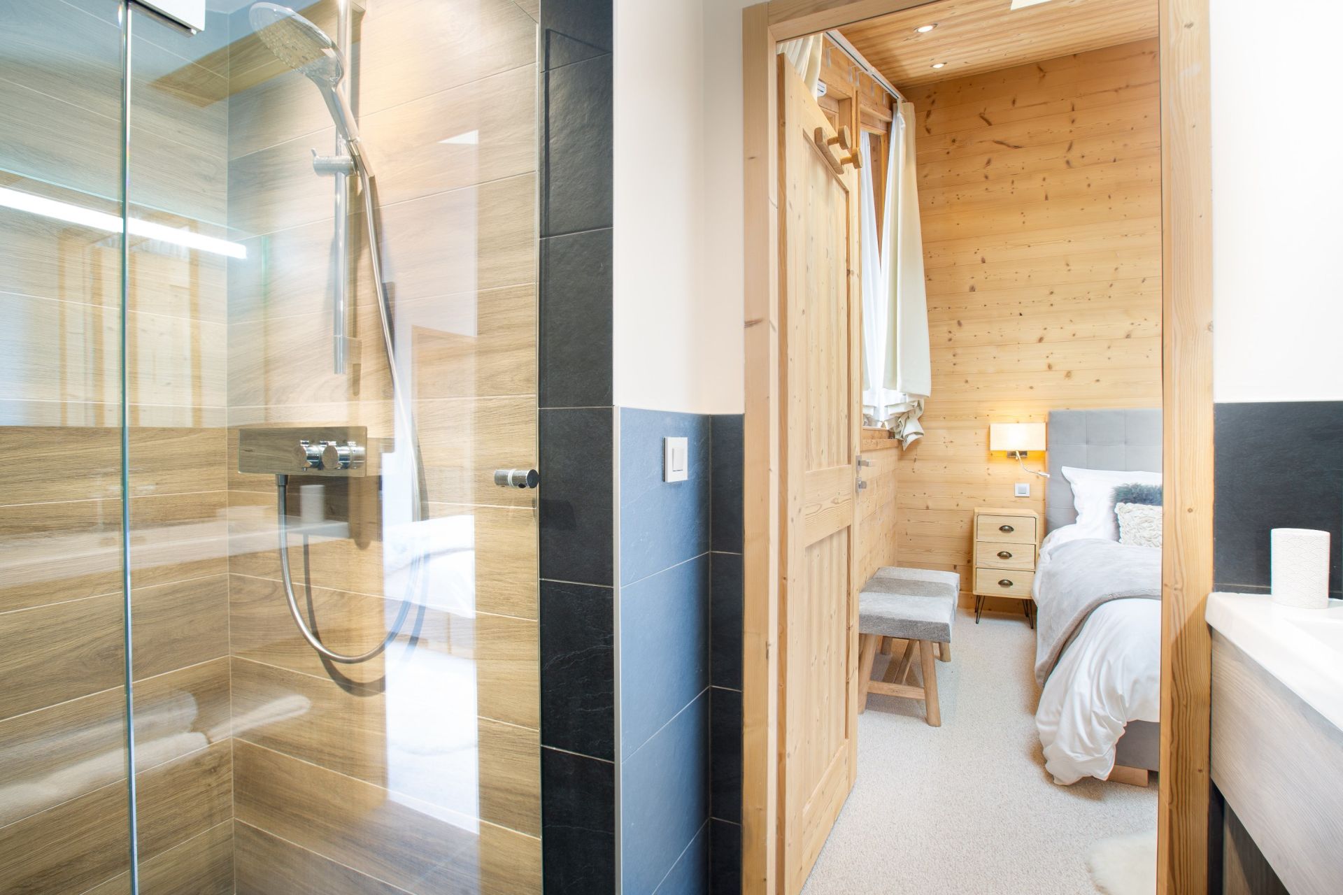 luxury apartment 4 Rooms for sale on MORZINE (74110)
