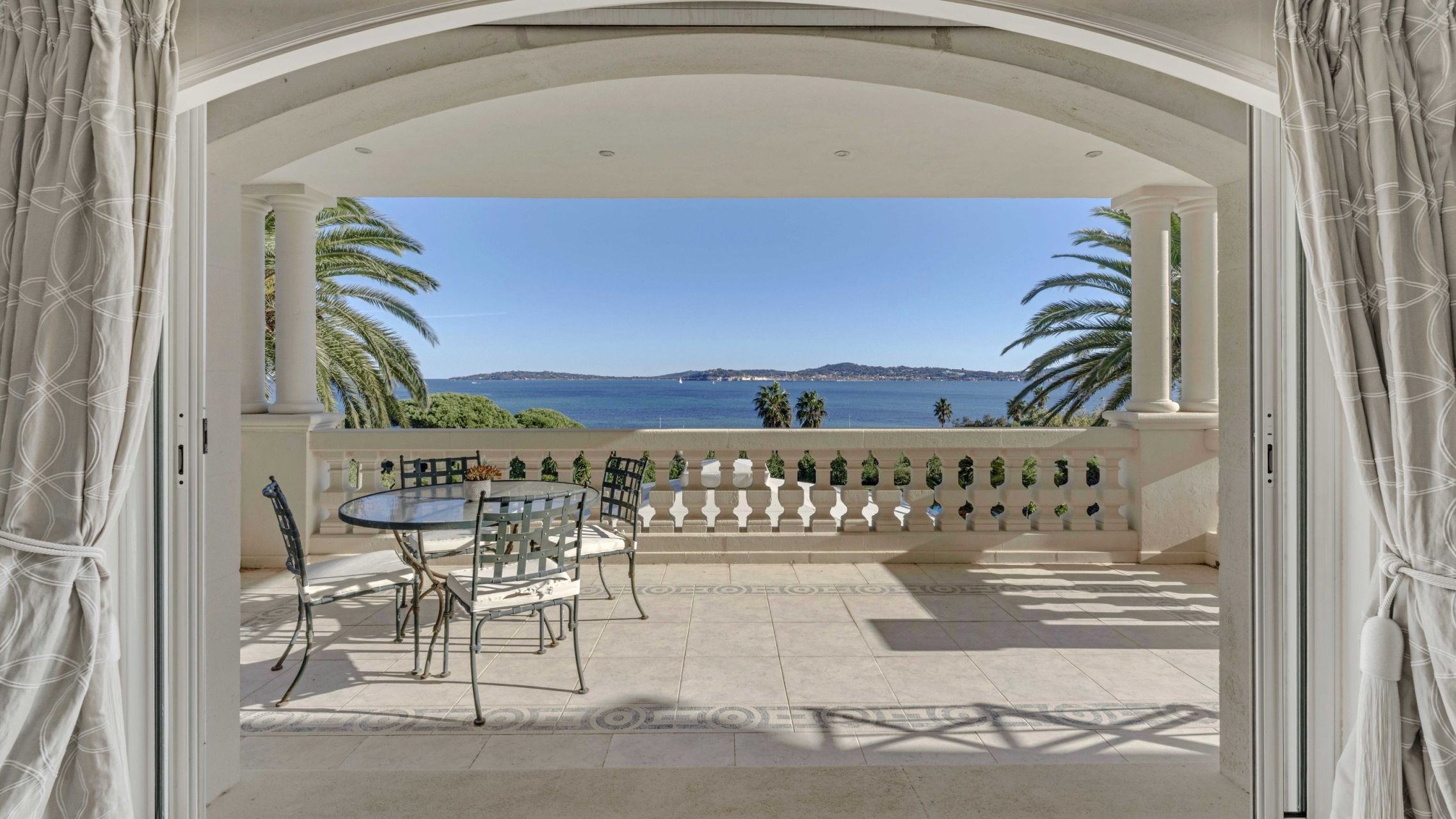 villa de luxe 8 Pièces en vente sur GRIMAUD (83310)