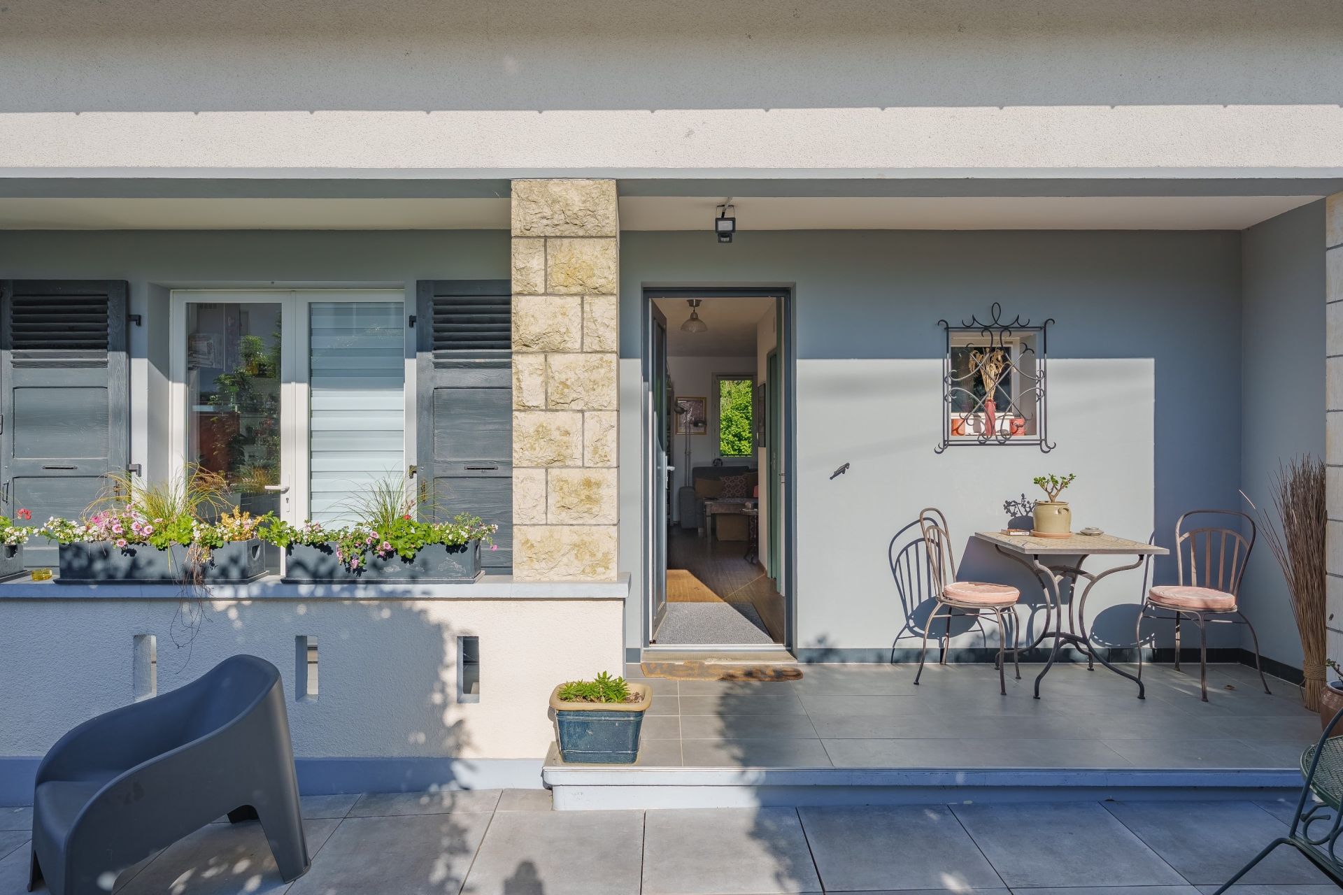 luxury house 5 Rooms for sale on DIVONNE LES BAINS (01220)