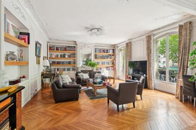 Sale Luxury apartment Neuilly-sur-Seine 8 Rooms 210 m²