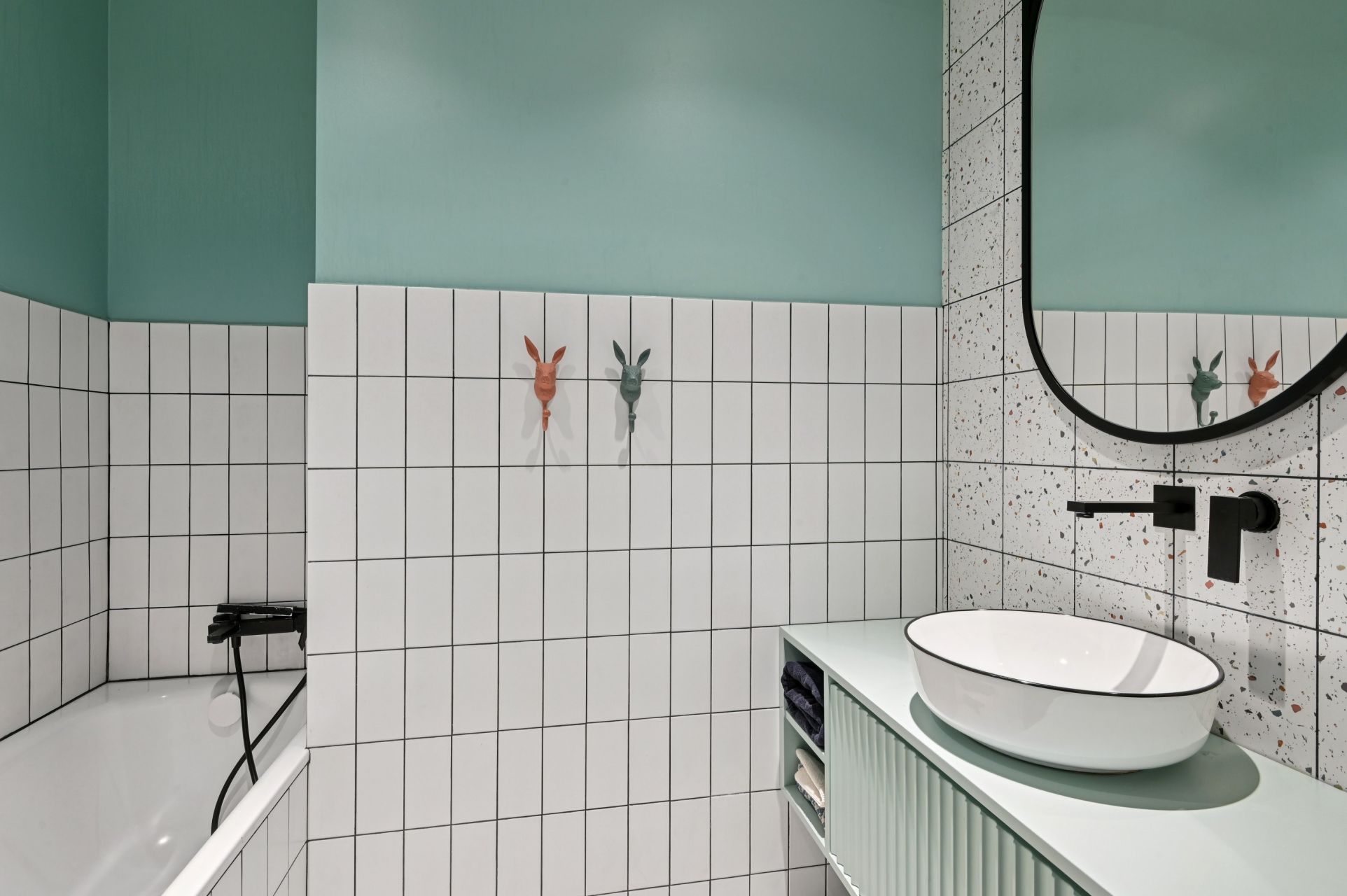 luxury apartment 5 Rooms for sale on PARIS (75007)