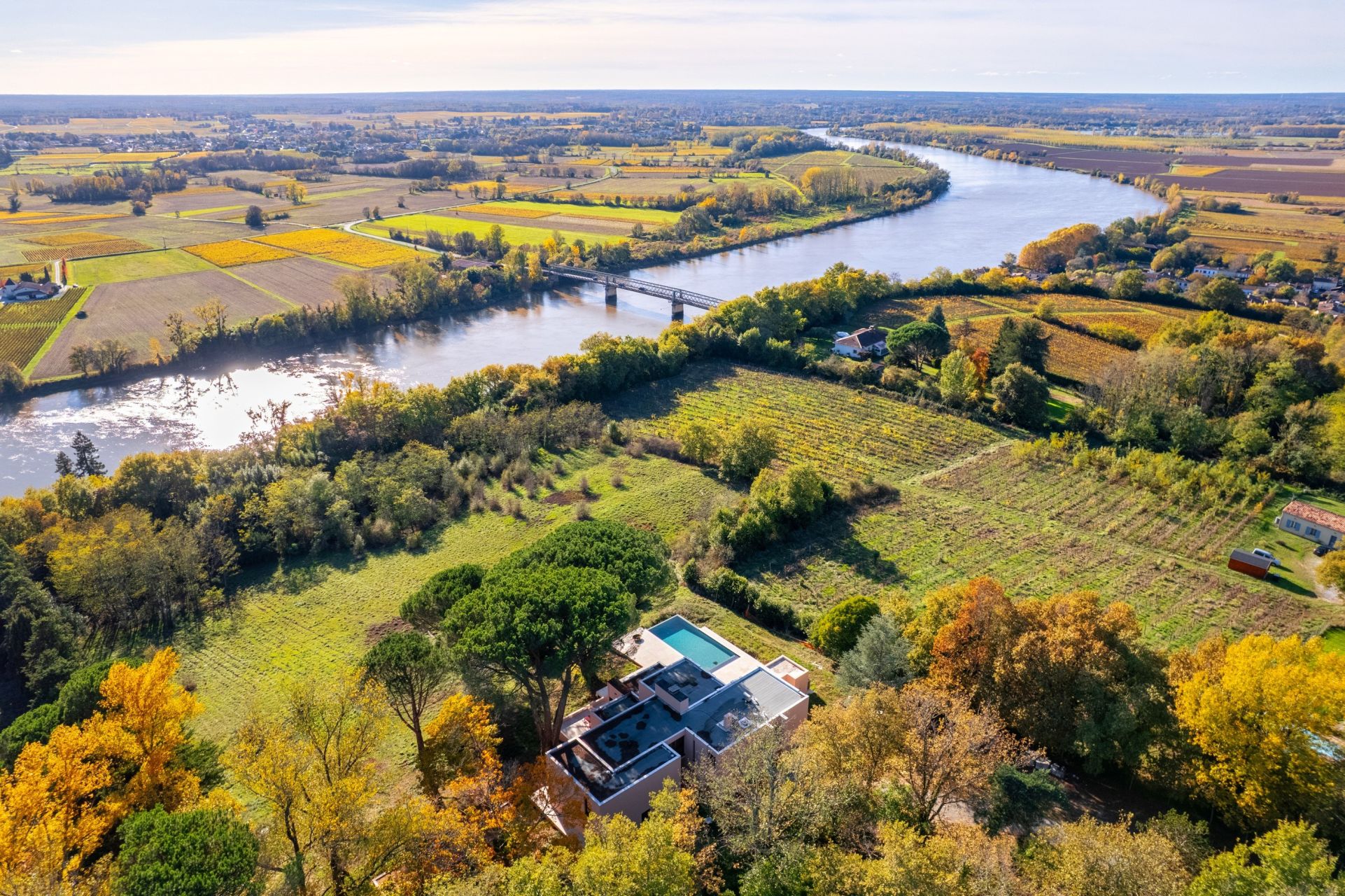 architect's house 12 Rooms for sale on BORDEAUX (33000)