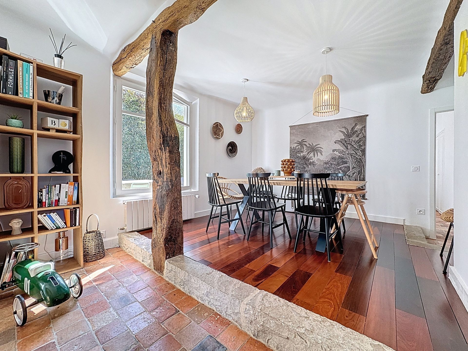 luxury house 8 Rooms for sale on GUETHARY (64210)