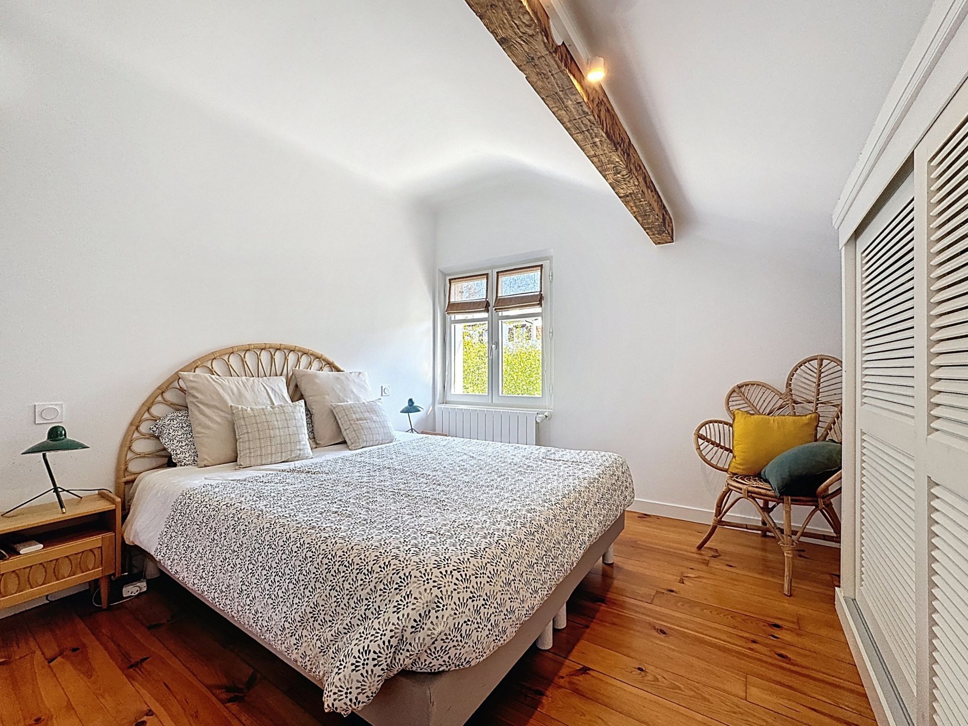 luxury house 8 Rooms for sale on GUETHARY (64210)