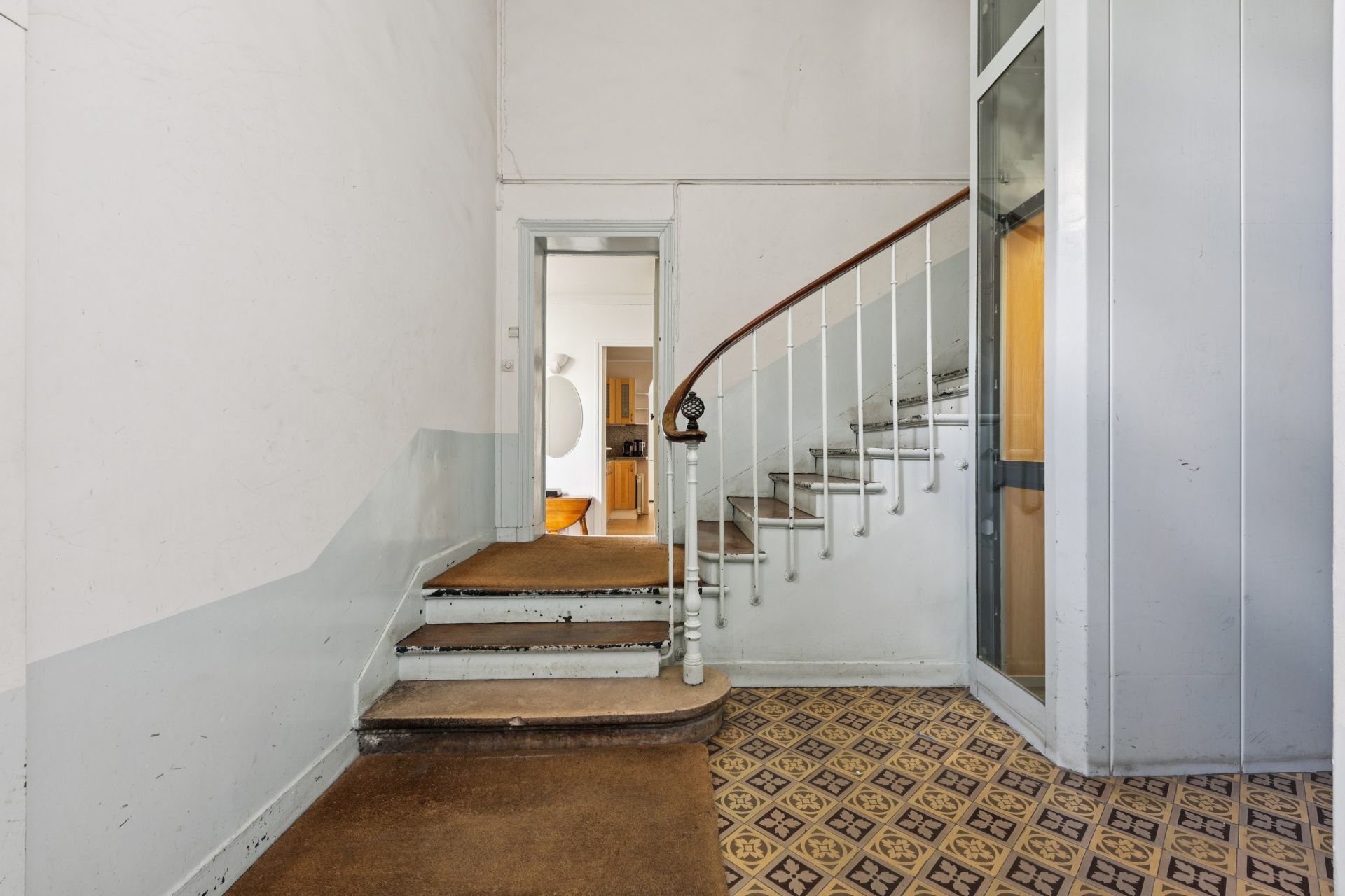 luxury apartment 5 Rooms for sale on PARIS (75015)