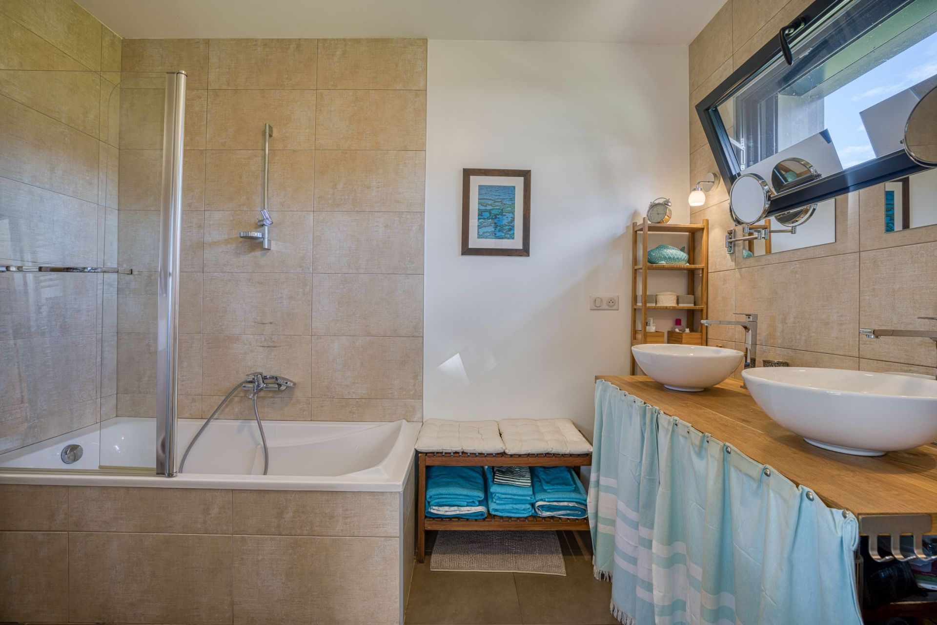 luxury house 11 Rooms for sale on SEVRIER (74320)