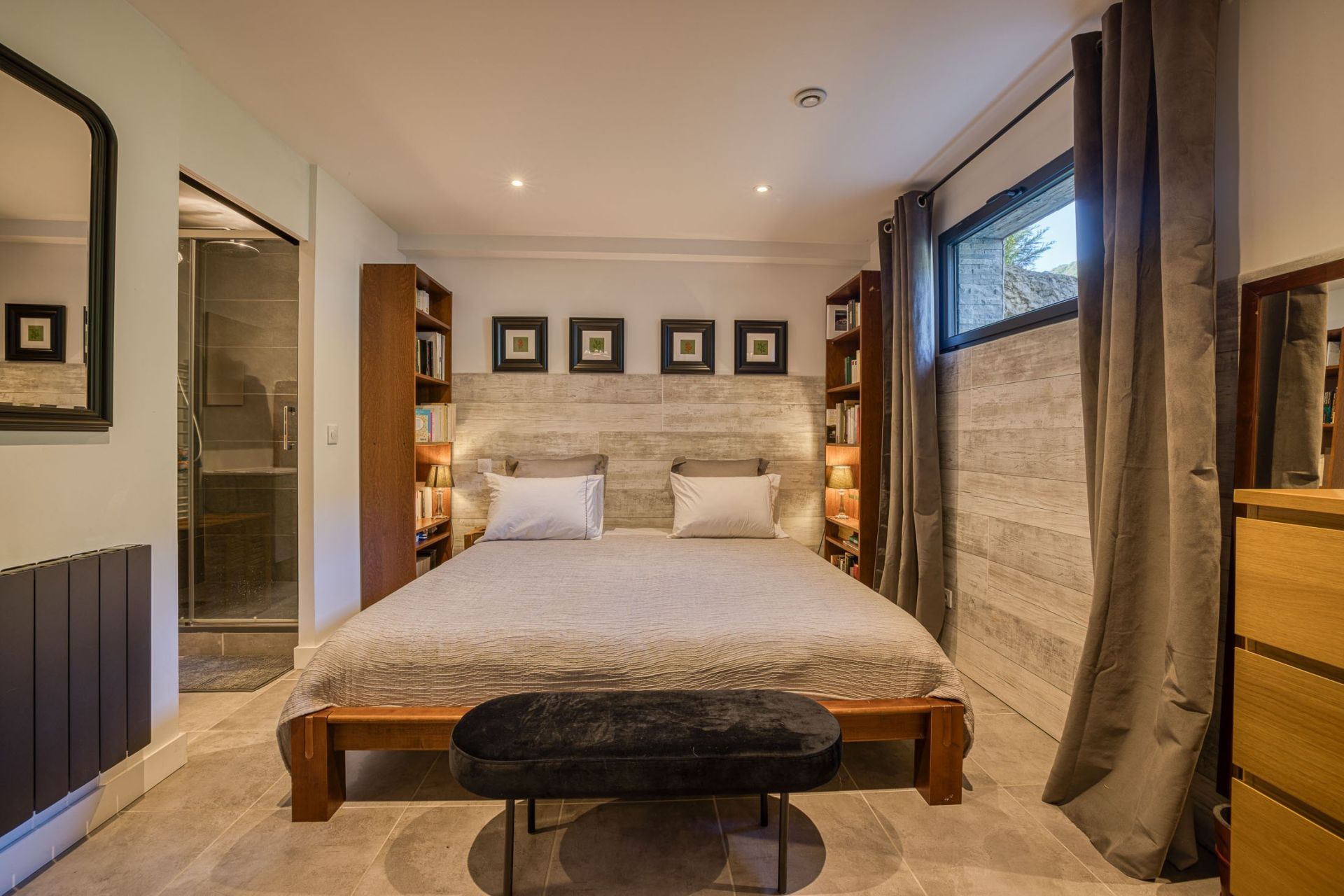 luxury house 11 Rooms for sale on SEVRIER (74320)