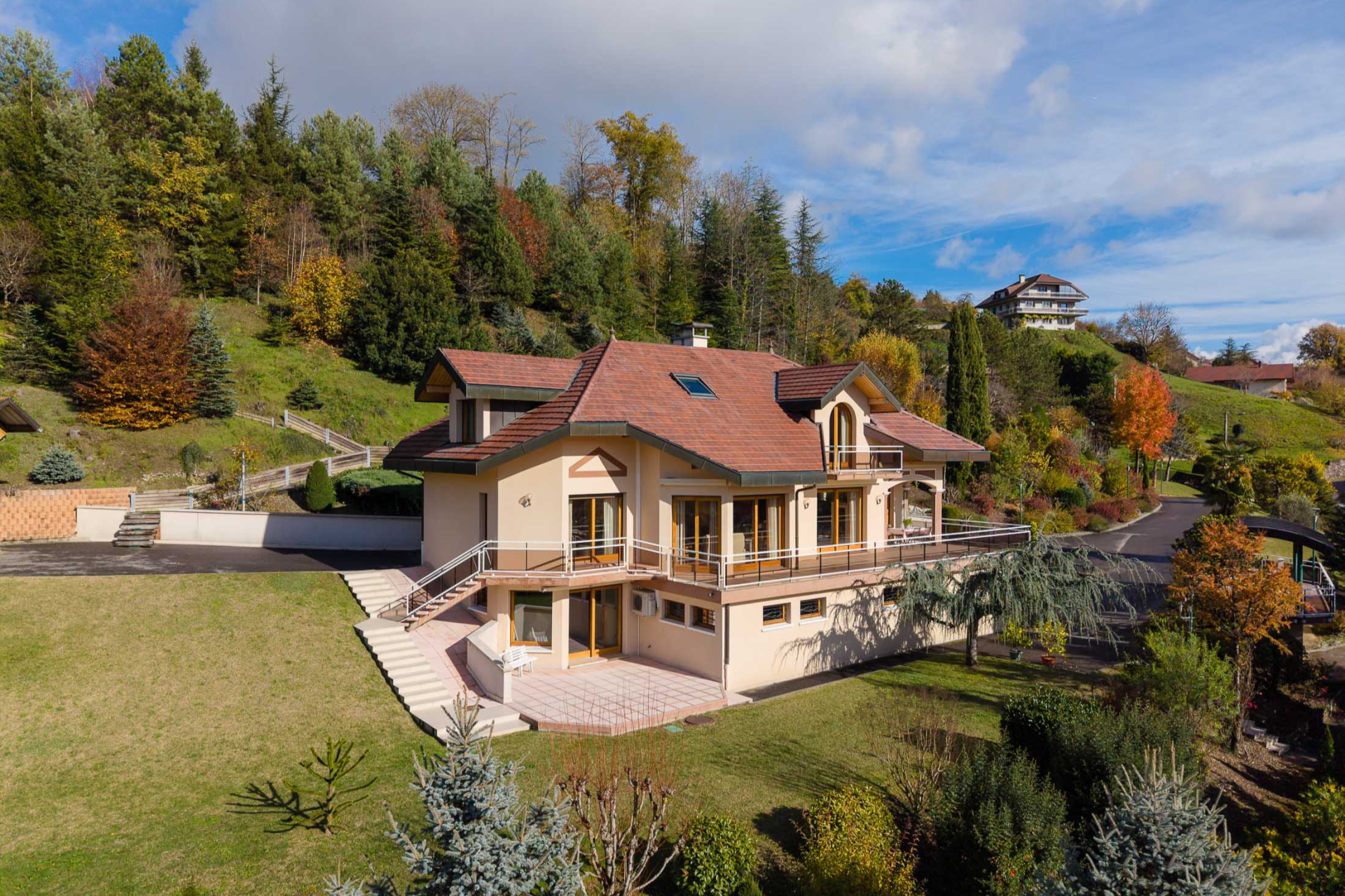 maison de luxe 8 Pièces en vente sur FRANGY (74270)