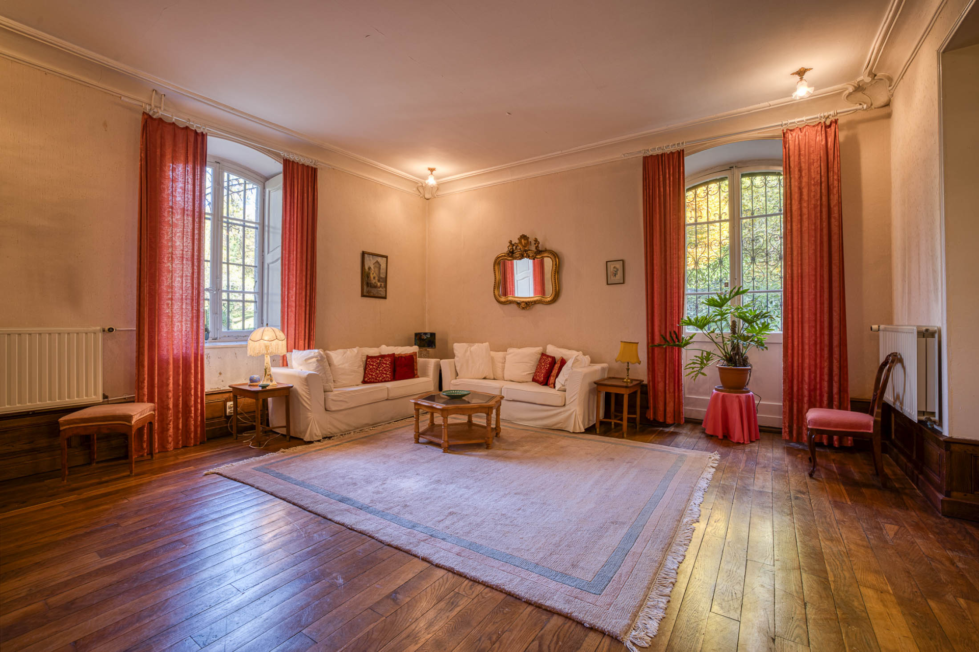 maison de luxe 18 Pièces en vente sur SERRIERES EN CHAUTAGNE (73310)