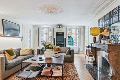 Sale Luxury apartment Paris 7 5 Rooms 121 m²