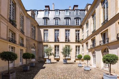 Sale Luxury apartment Paris 4 5 Rooms 224.95 m²
