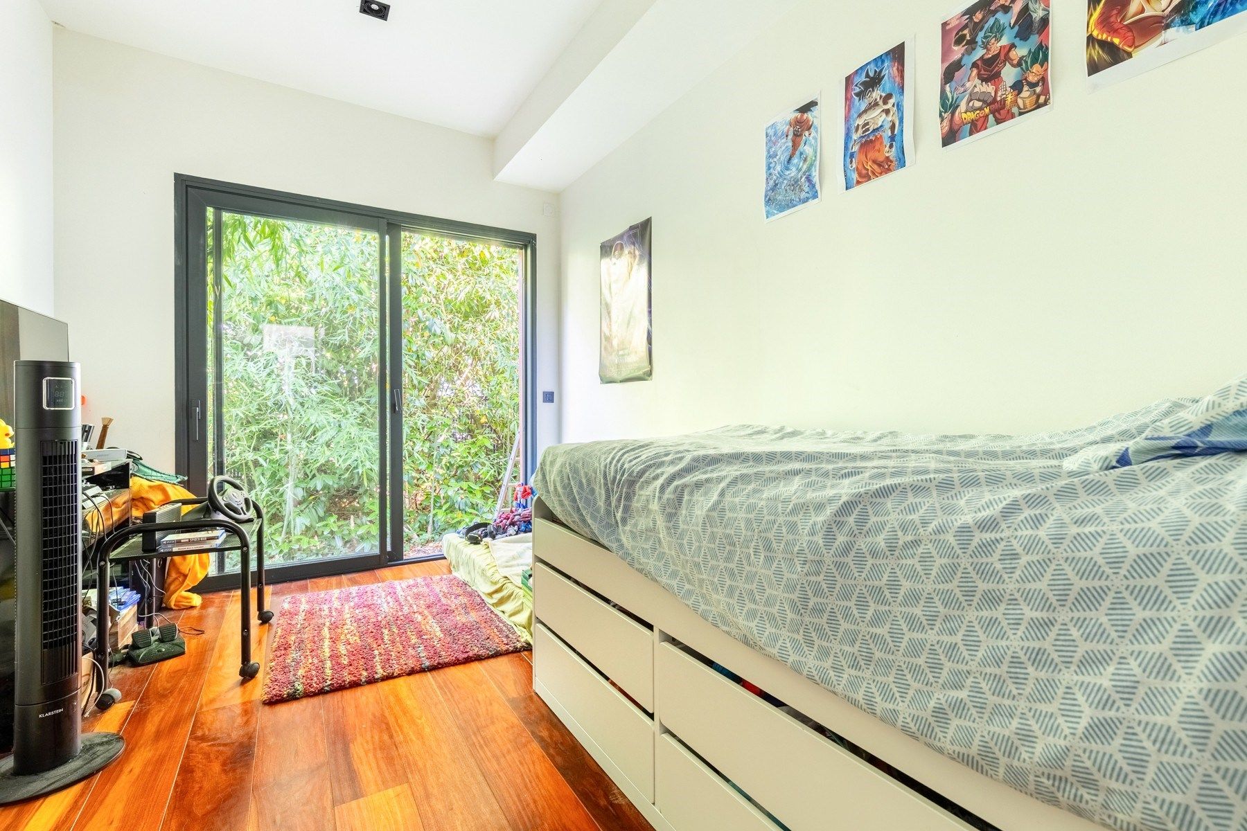 luxury house 8 Rooms for sale on BORDEAUX (33000)