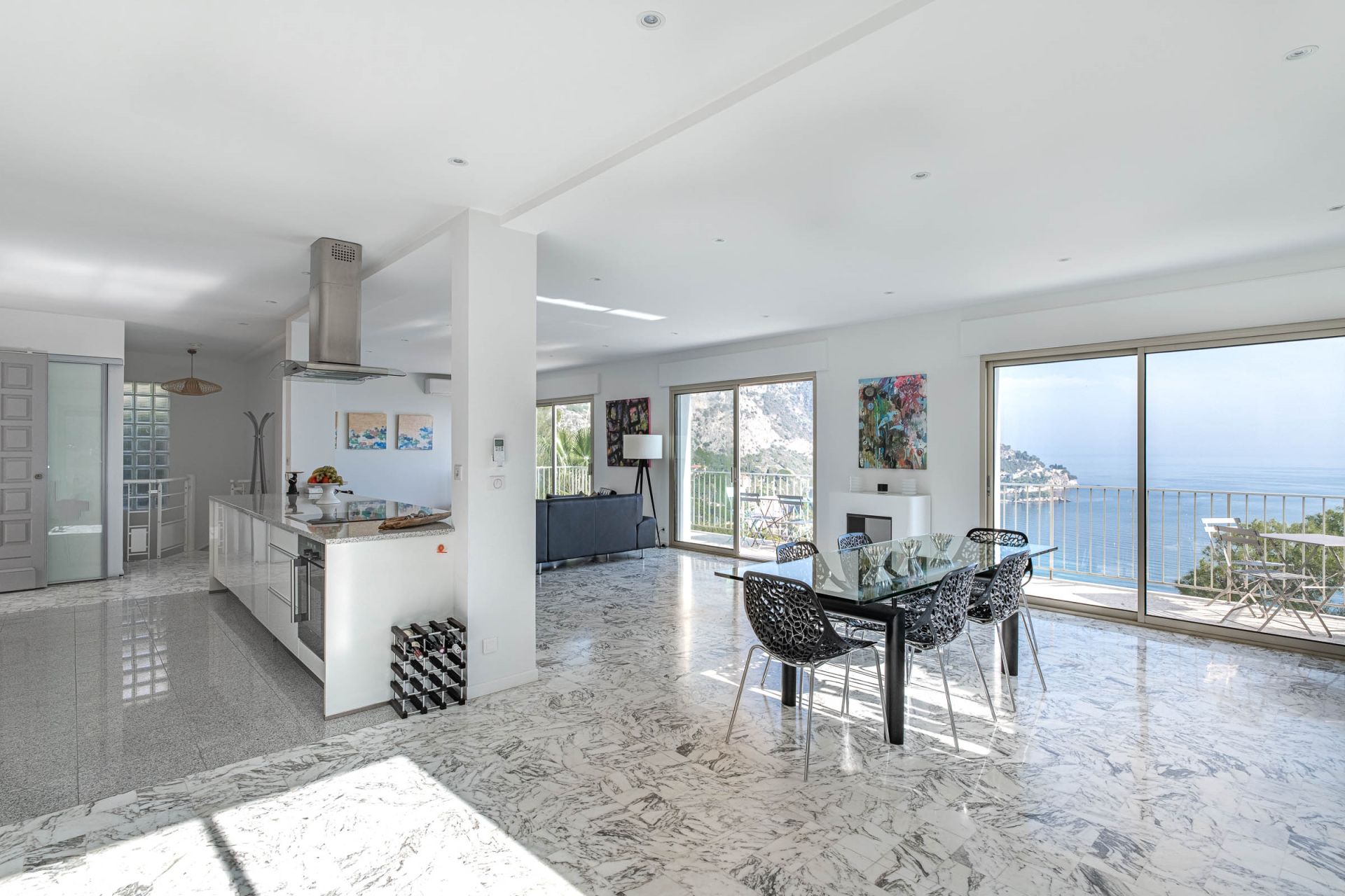 luxury villa 6 Rooms for sale on EZE (06360)