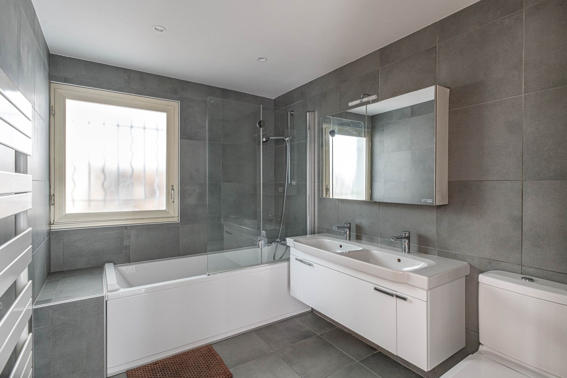 luxury villa 6 Rooms for sale on EZE (06360)