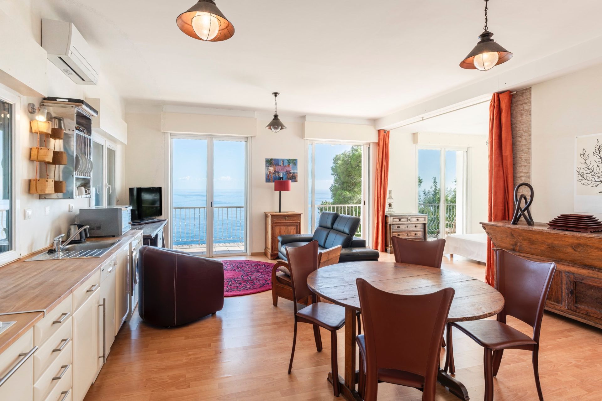 luxury villa 6 Rooms for sale on EZE (06360)