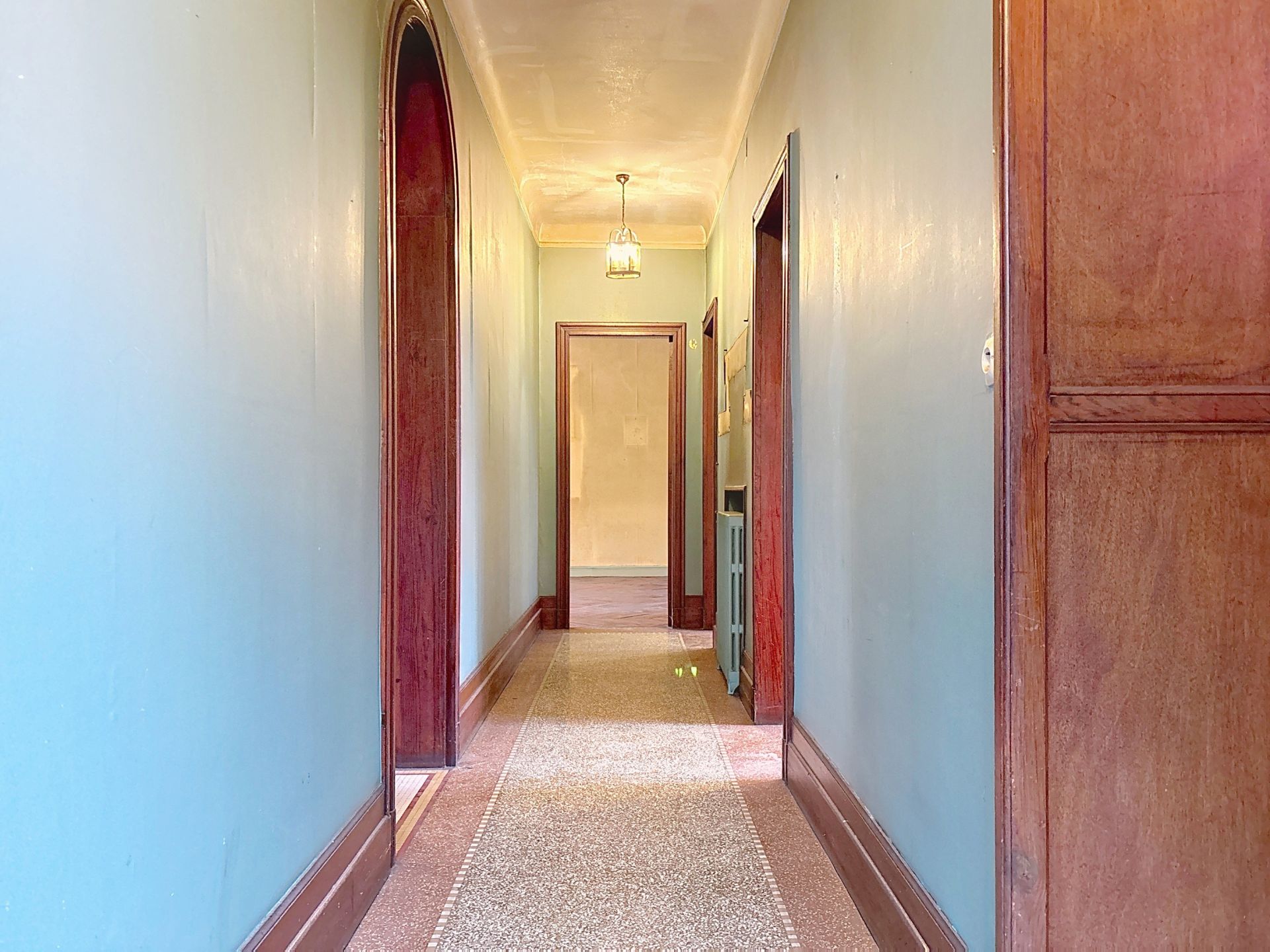 luxury house 10 Rooms for sale on BAYONNE (64100)