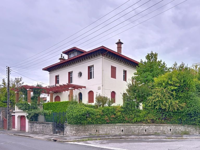 maison de luxe 10 Pièces en vente sur BAYONNE (64100)