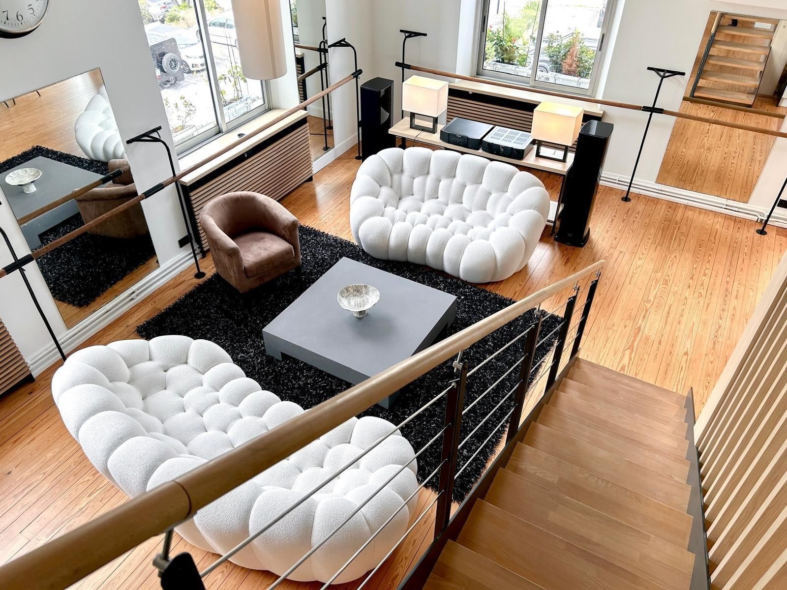 luxury apartment 3 Rooms for sale on CANNES (06400)