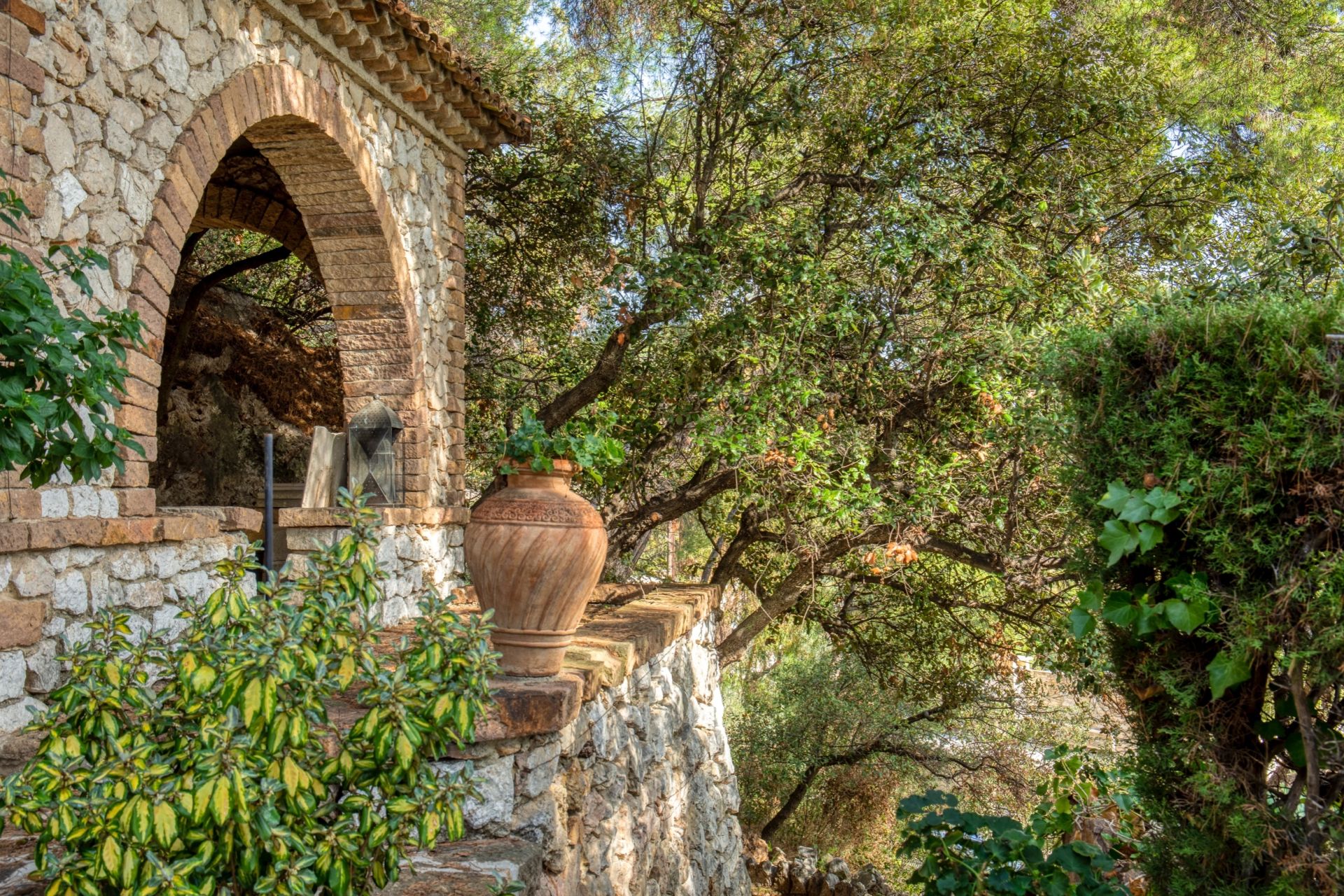 luxury villa 7 Rooms for sale on NICE (06000)