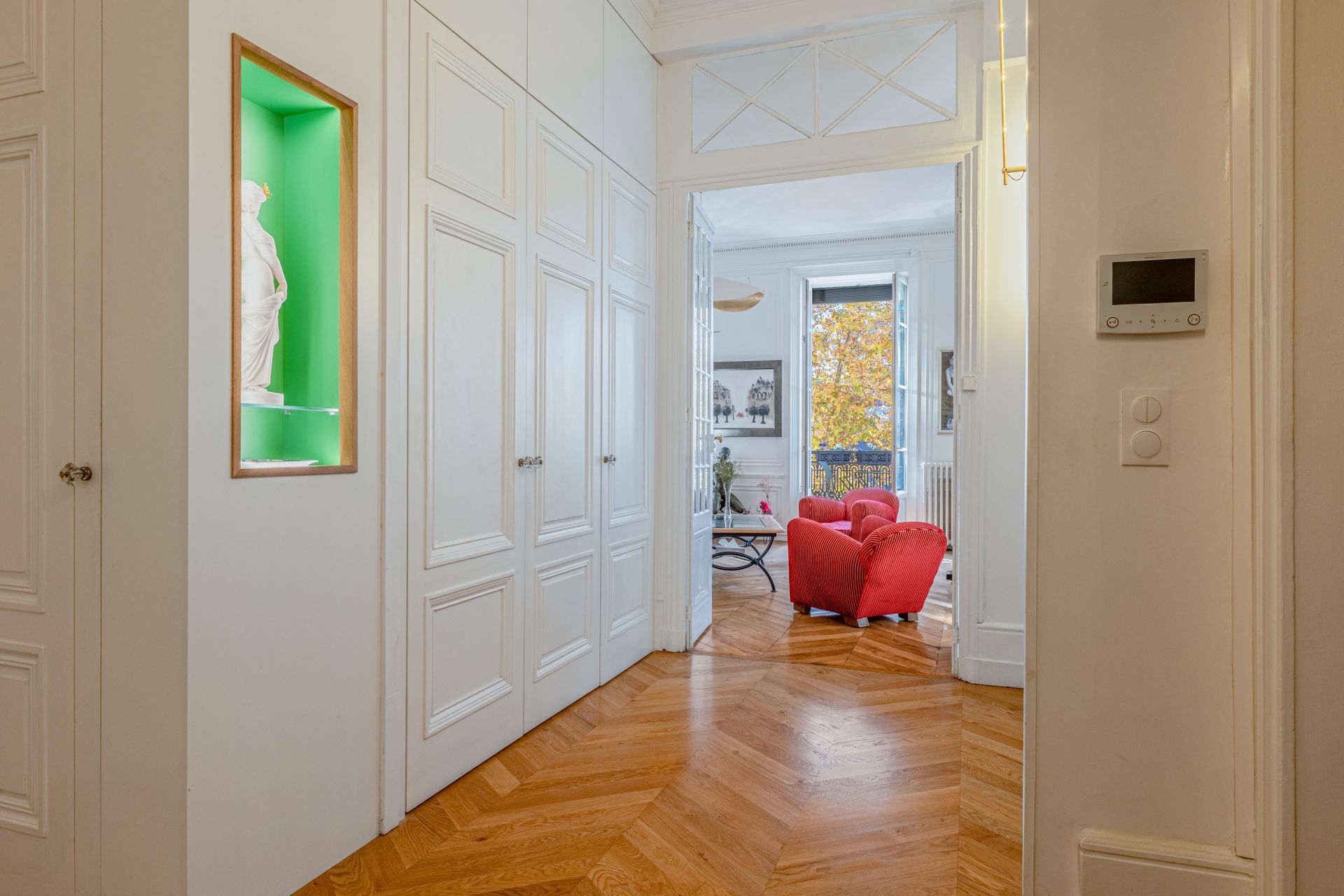 luxury apartment 3 Rooms for sale on LYON (69006)