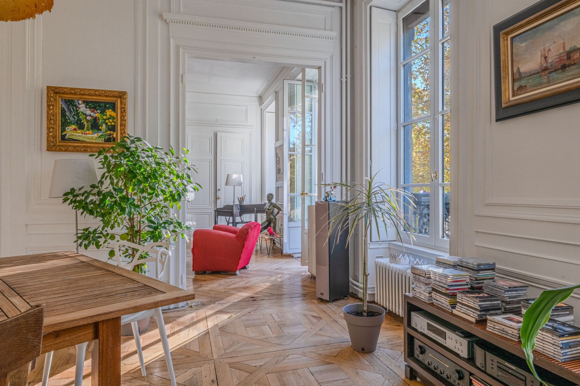 luxury apartment 3 Rooms for sale on LYON (69006)