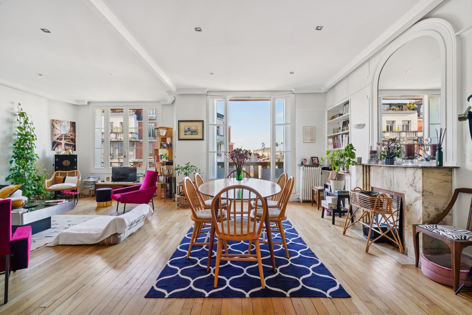 luxury apartment 6 Rooms for sale on PARIS (75016)