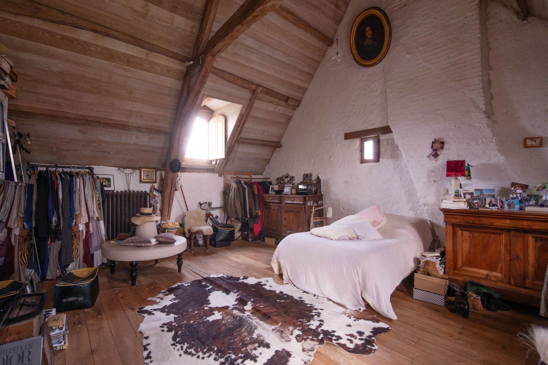 luxury house 10 Rooms for sale on ANGERS (49000)