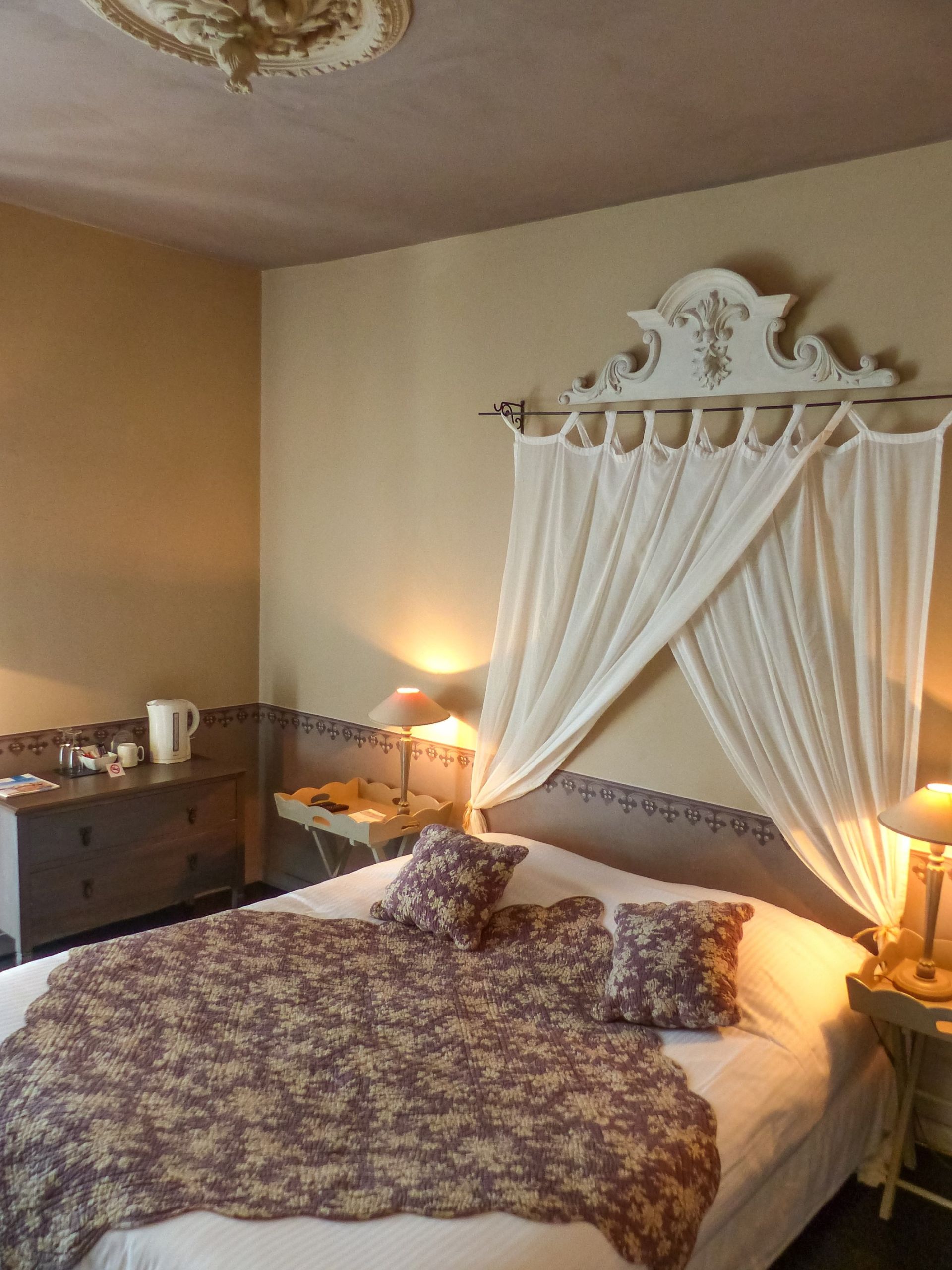 mansion 22 Rooms for sale on ST MARTIN DE RE (17410)