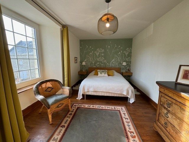 luxury house 13 Rooms for sale on STE MERE EGLISE (50480)