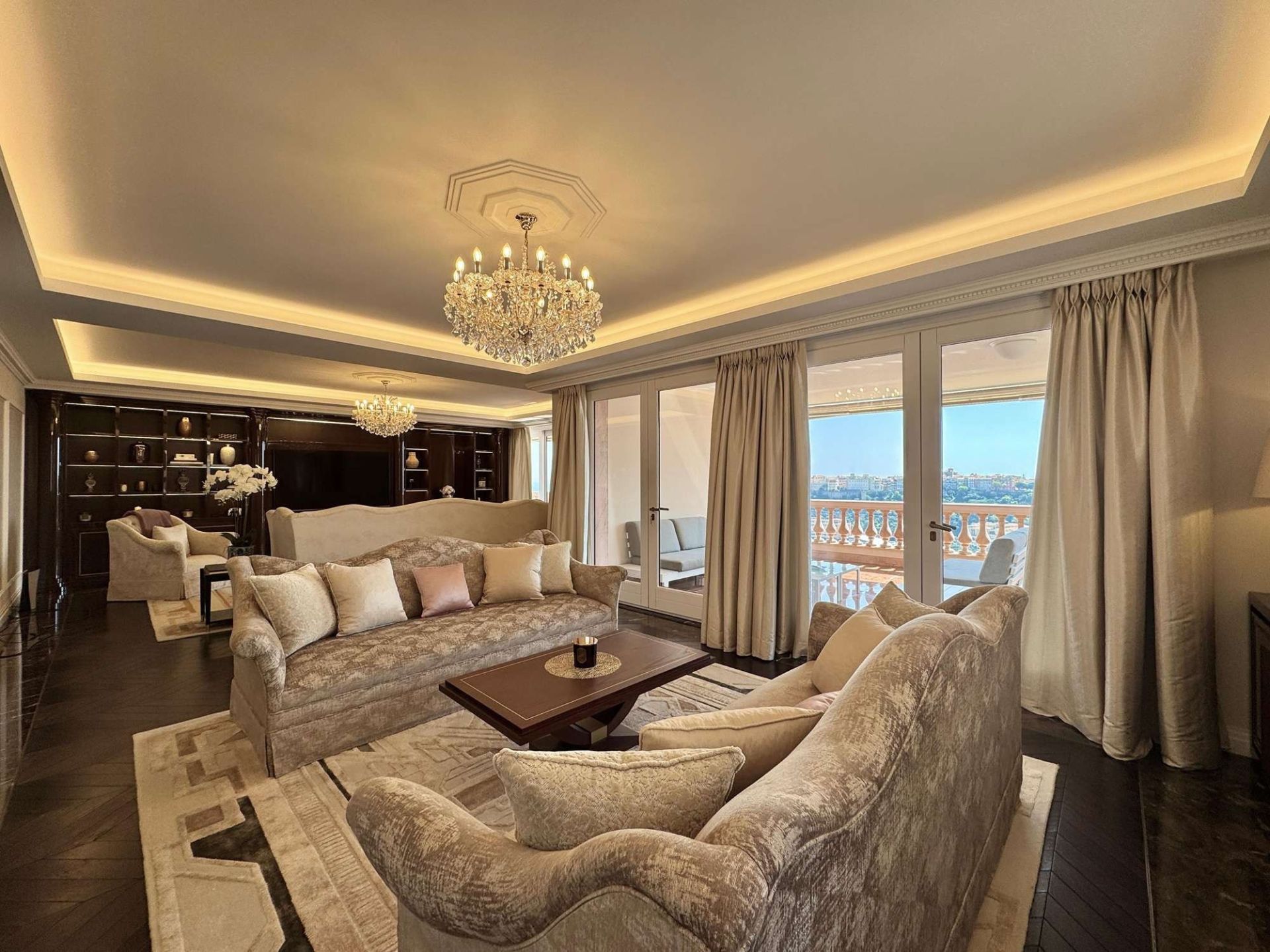 luxury apartment 5 Rooms for sale on MONACO (98000)