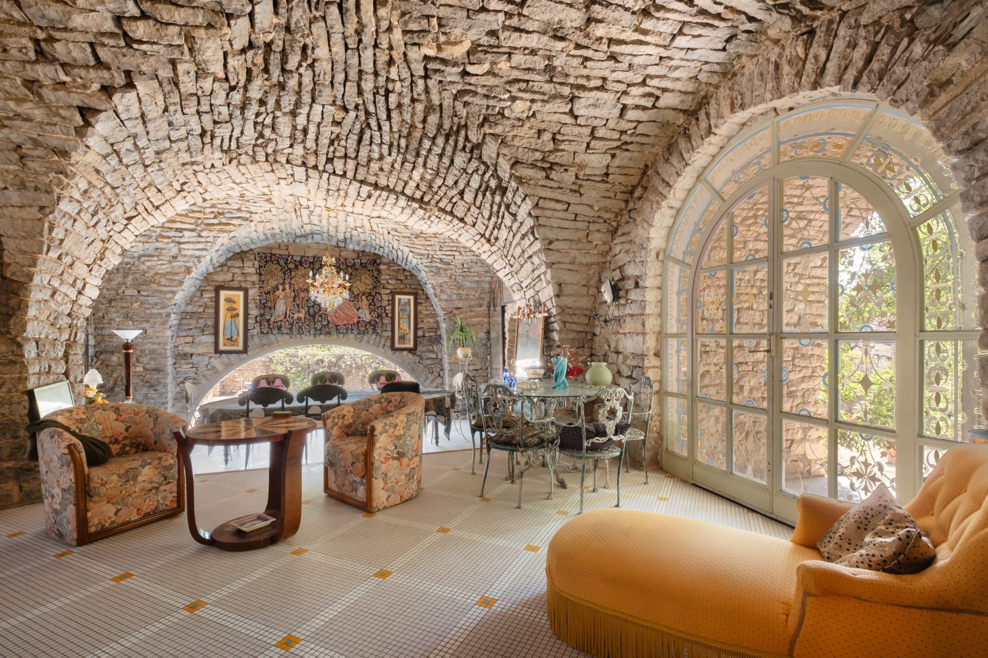 mas 17 Pièces en vente sur ST BAUZILLE DE MONTMEL (34160)