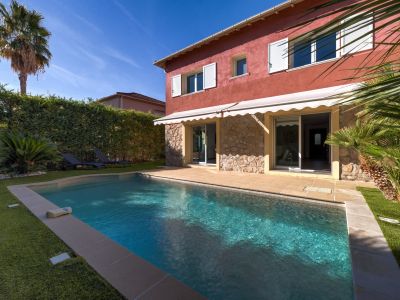 Sale Luxury villa Antibes 5 Rooms 150 m²