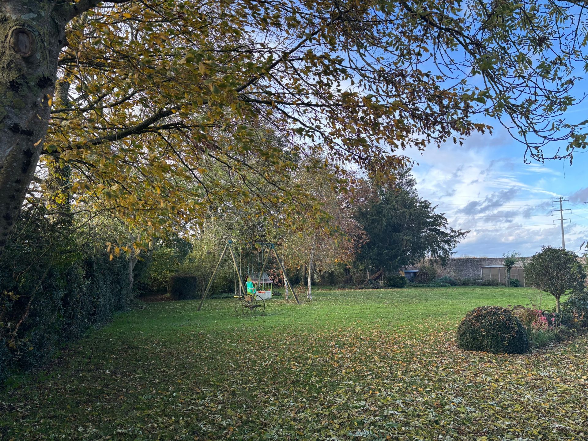 luxury house 15 Rooms for sale on ISIGNY SUR MER (14230)