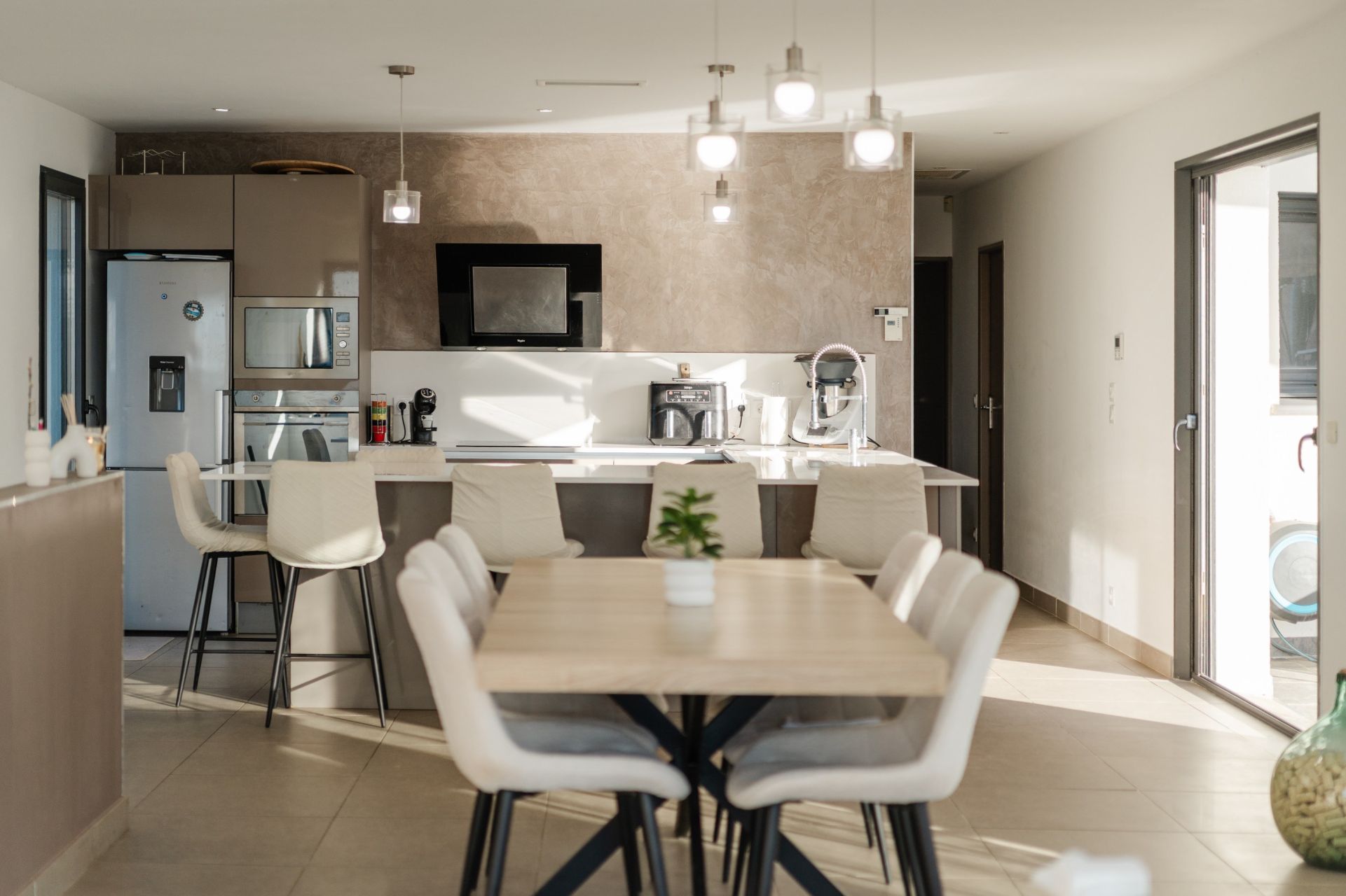 luxury house 6 Rooms for sale on PERPIGNAN (66000)