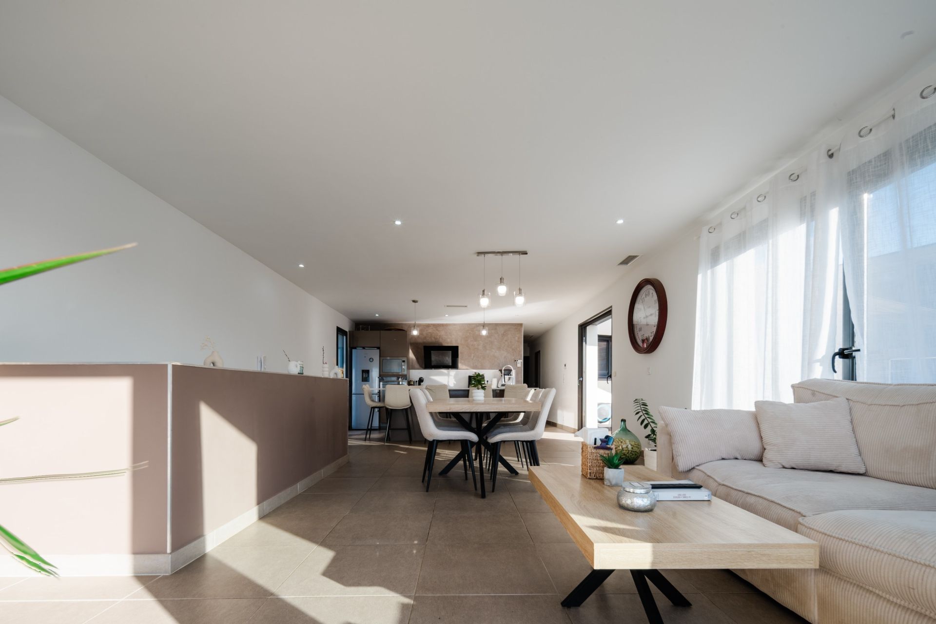 luxury house 6 Rooms for sale on PERPIGNAN (66000)