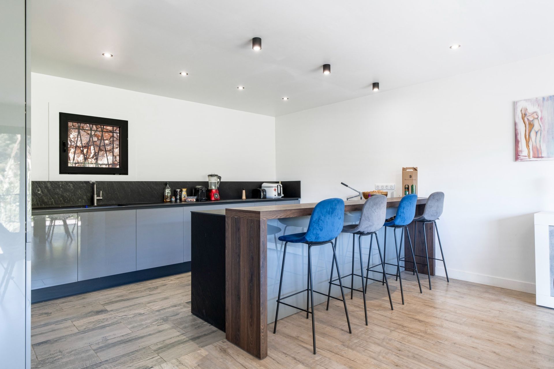 contemporary house 6 Rooms for sale on EZE (06360)