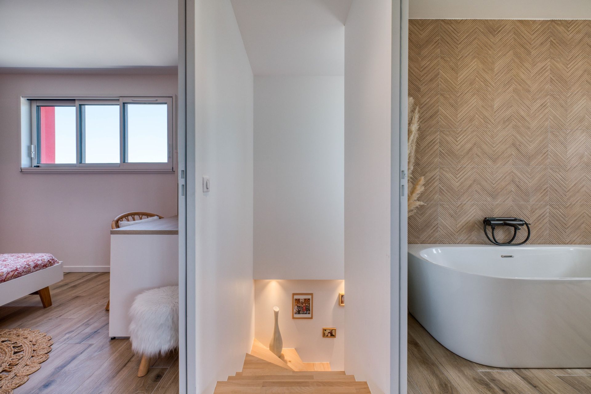 contemporary house 6 Rooms for sale on CHATELAILLON PLAGE (17340)