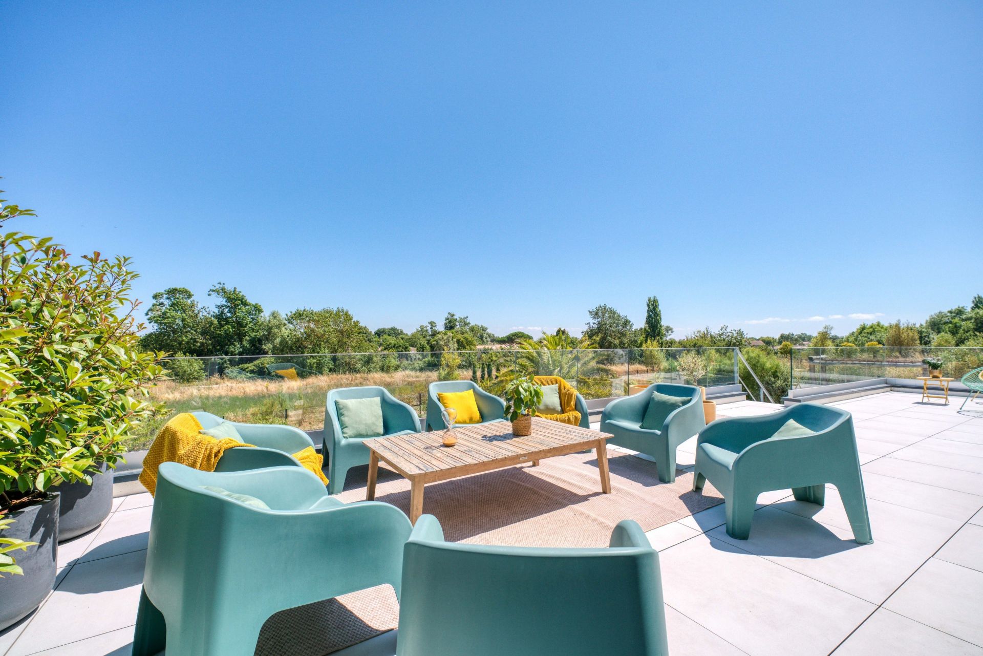 contemporary house 6 Rooms for sale on CHATELAILLON PLAGE (17340)